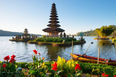 Pura Ulun Danu Bratan, Bratan Gölü 'ndeki Hindu tapınağı - Bali, Endonezya