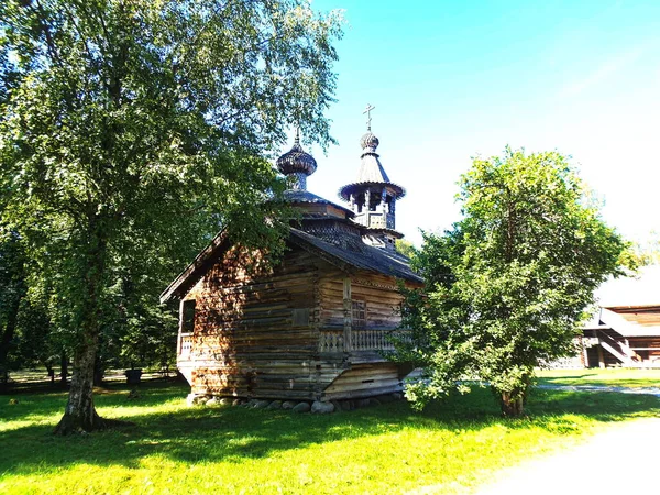 Wielij Nowogród Muzeum Architektury Ludowej Drewnianej Vitoslavlitsy — Zdjęcie stockowe