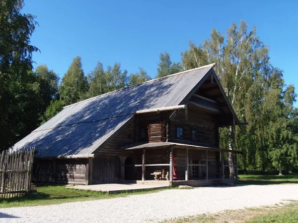 Veliky Nowogród Muzeum Architektury Ludowej Drewnianej Vitoslavlitsy Kościół Dom — Zdjęcie stockowe