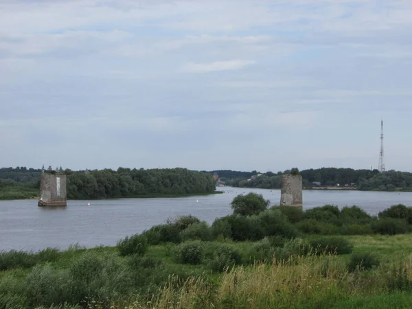 Rusia Región Novgorod Viejo Puente Destruido Sobre Río Volkhov —  Fotos de Stock