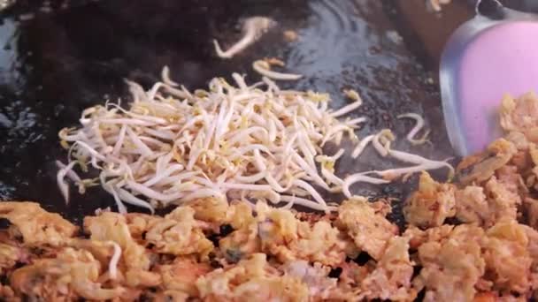 Woman Cooking Fried Clams Consisted Mussels Flour Eggs Fried Large — Stock Video