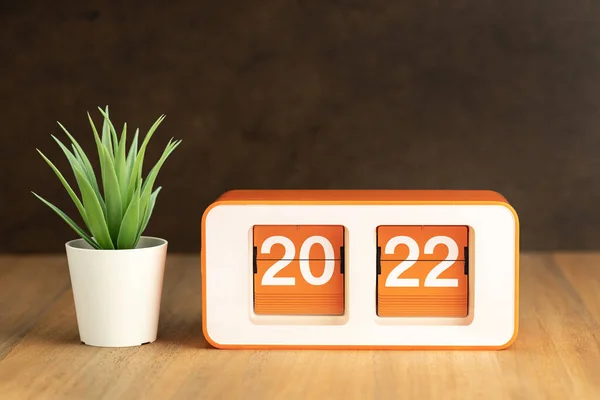 Retro Flip Clock 2022 Number Wooden Table New Year Concept — Stock Photo, Image