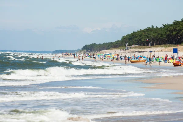 Пляж на березі моря Ba? tycim - Mrzezyno у Польщі — стокове фото