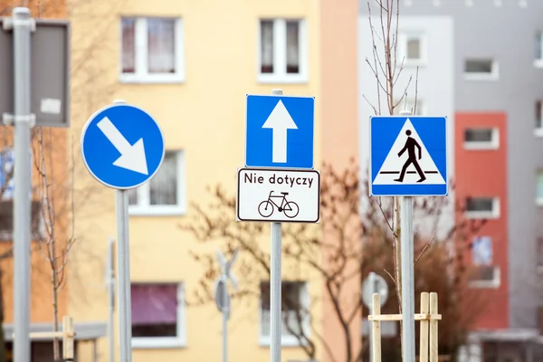 道路标志警告 — 图库照片