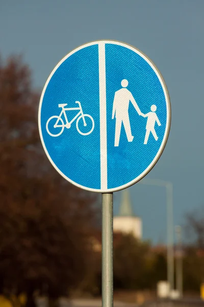 道路标志警告 — 图库照片