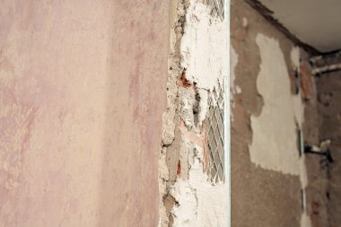 Evin onarımı sırasında aracı