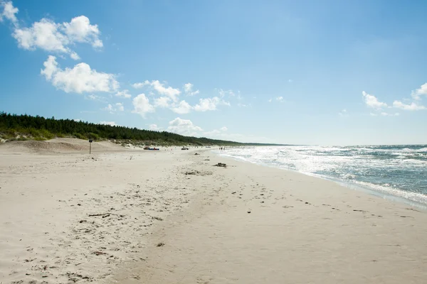 Playa del mar Báltico a pleno sol - Polonia — Foto de Stock