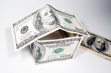 Ev 100 banknotlar ile inşa