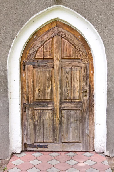 Vieille porte en bois de l'église — Photo