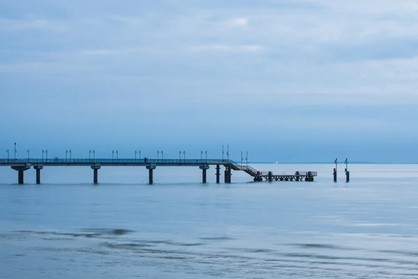 Miedzyzdroje Pier v Polsku — Stock fotografie