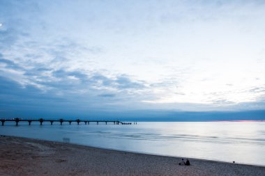 Polonya - günbatımı Miedzyzdroje Pier