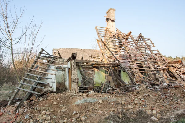 Altbau als Ruine abgerissen — Stockfoto