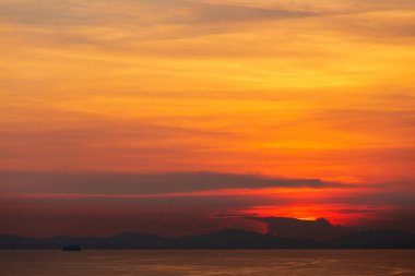 Bulutları olan güzel gökyüzü