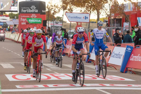 Cyklisté Sportovci Oblasti Cílové Čáry Čtvrté Etapy Vuelta Španělsko 2020 — Stock fotografie