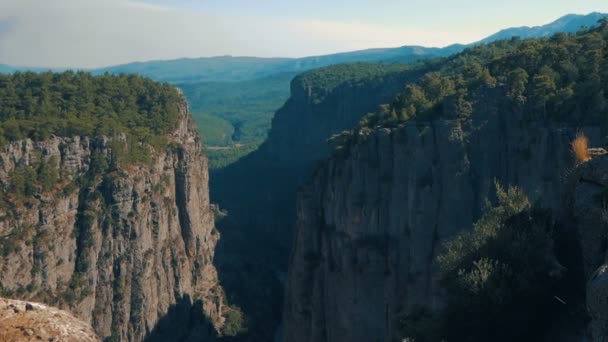 View of the beautiful majestic mountains. — Stock Video