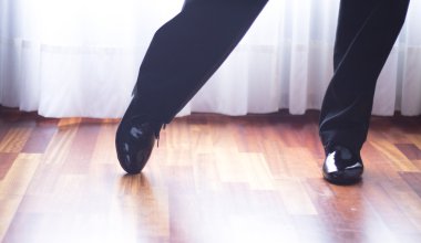 Balo salonu dans latin dansçı