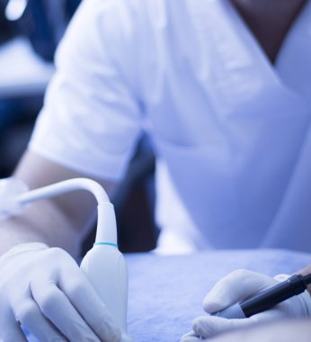 Intratissue perkütan elektroliz