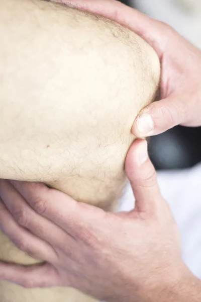 Myofasciale osteopathie-kinesitherapie — Stockfoto