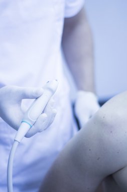 Epi perkütan intratissue elektroliz