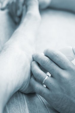 Epi perkütan intratissue elektroliz