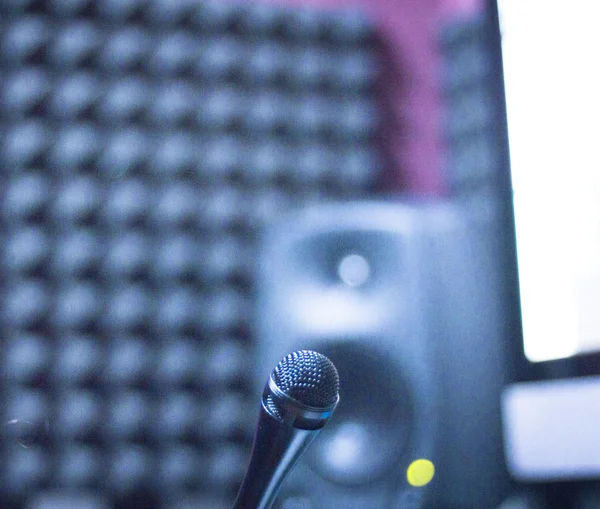 Ses stüdyo mikrofon kayıt — Stok fotoğraf