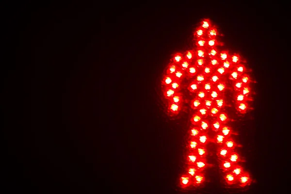 Красный человек пешеходный светофор — стоковое фото