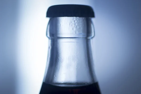Bottiglia di bibita gassata di cola in vetro soda — Foto Stock