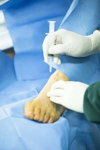 Cirugía médica en el hospital —  Fotos de Stock