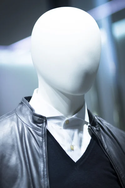 ショップ ダミー ファッション洋服店のマネキン — ストック写真