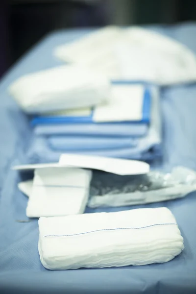 Ziekenhuis operatiekamer chirurgische instrumentatie — Stockfoto