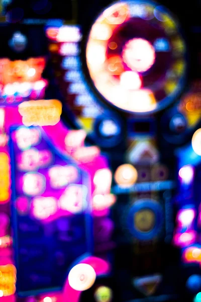 Een arm bandit slotmachine in casino — Stockfoto