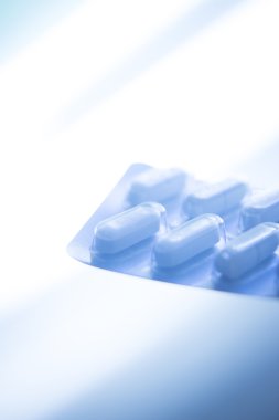 Reçeteli ilaç tıp hapları Tablet