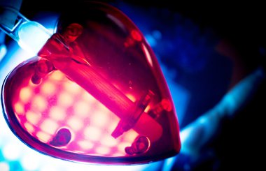 Sevgililer günü aşk kalp şekli