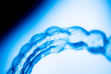 Diş hizmetli parantez görünmez diş telleri diş