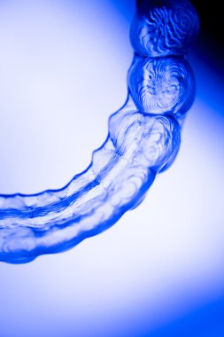 Diş hizmetli parantez görünmez diş telleri diş