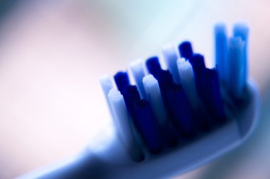 Dişlerle ilgili sağlık bilgisi elektrikli diş fırçası