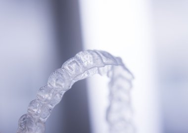 Diş aligner diş hizmetli görünmez küme ayracı