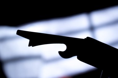 Bira şişe açacağı siluet fotoğraf