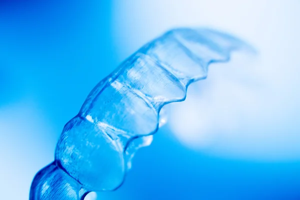 Diş hizmetli parantez görünmez diş telleri diş