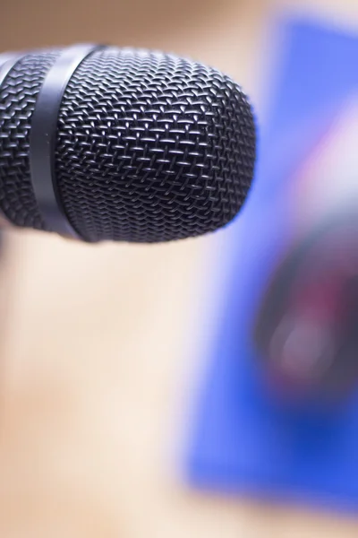 Аудиозапись студии голосовой микрофон — стоковое фото