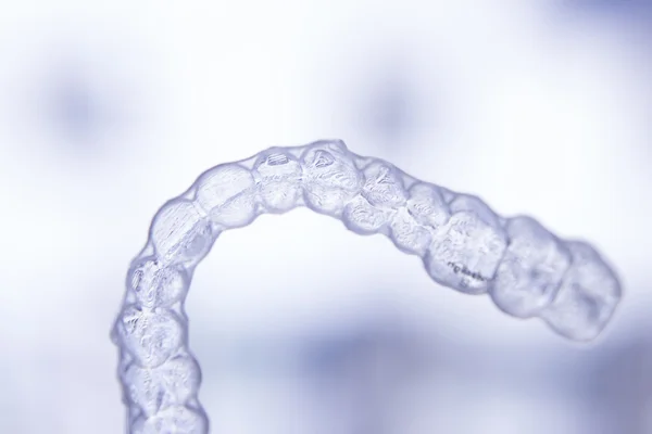 Retenedores de dientes alineadores dentales soporte invisible — Foto de Stock