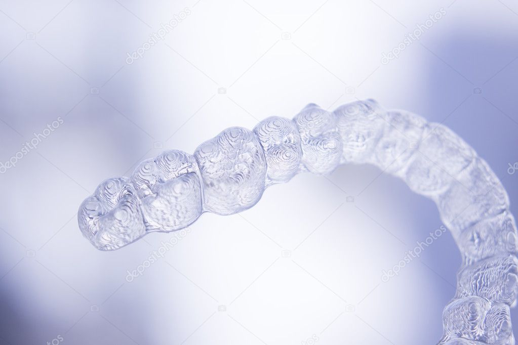 Dental aligner tooth retainers invisible brace