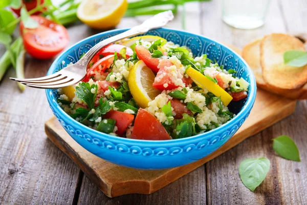 Tabouli salatası — Stok fotoğraf