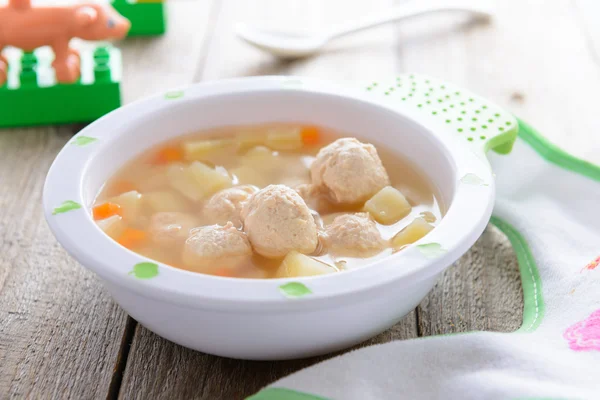 Sopa con albóndigas — Foto de Stock