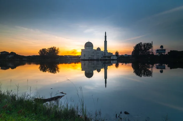 Amanecer mezquita Assalam —  Fotos de Stock