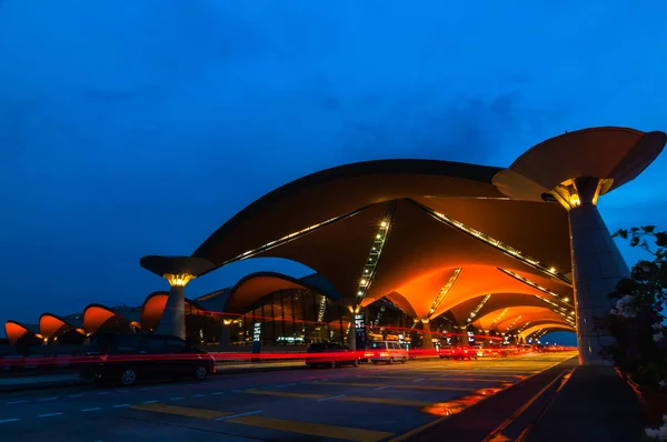 Airport at night — Stock Photo, Image