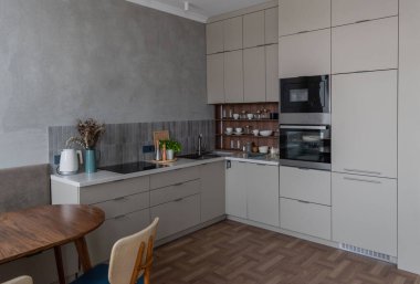 Organizasyon mutfağı evde tutuyor. Sıfır atık. Bilinçli tüketim. Paketleme yok. Plastik yok