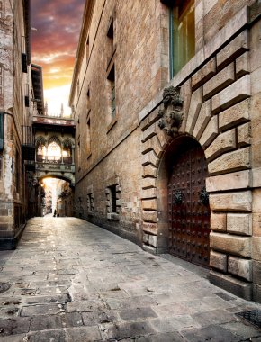 Barri Gotik Semti ve Bridge of Sighs, Barcelona, İspanya