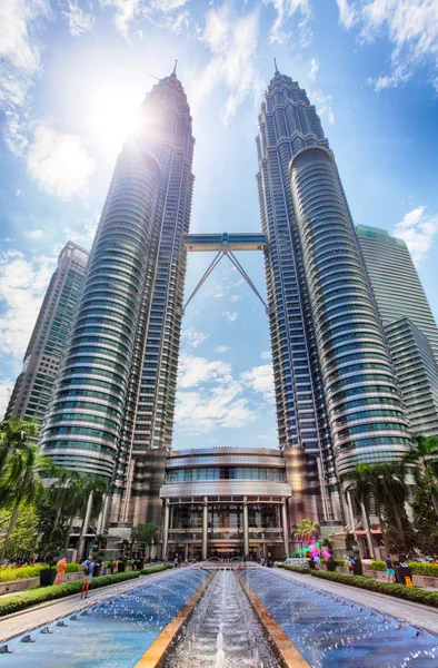 Kuala Lumpur, Malajsie - Ferbruary 5: Petronas Towers na Februar — Stock fotografie