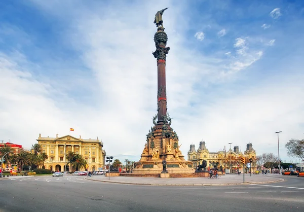 Columbus-Monument aan de waterkant in Barcelona, Catalonië, Spa — Stockfoto